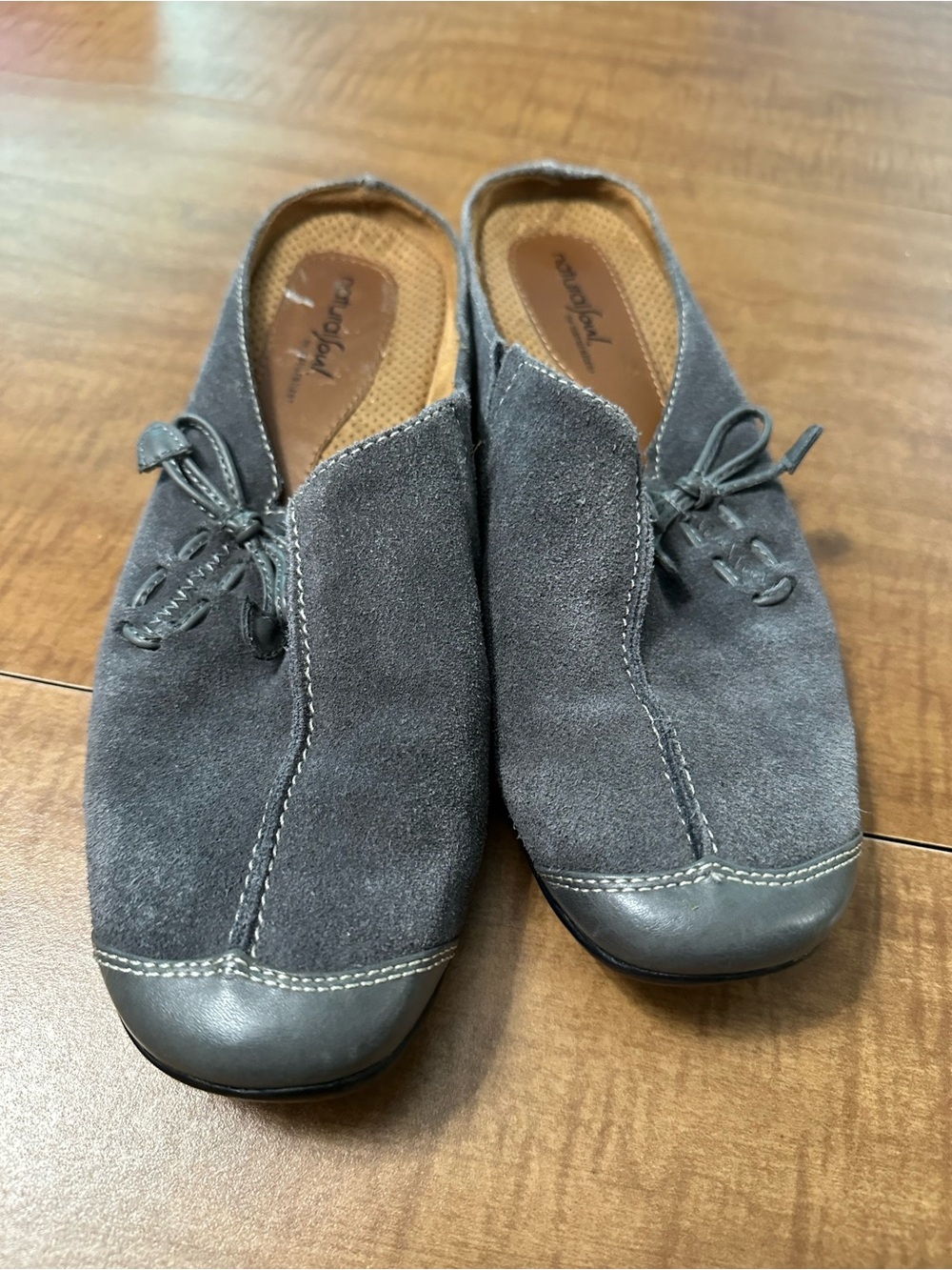 Natural Soul Women’s Gray Suede Slip-On Loafers with Leather Trim